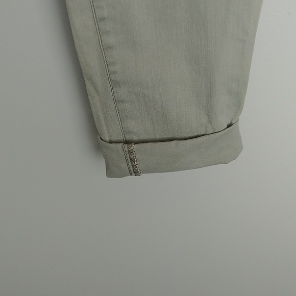 Jessica Simpson Roiled Crop Skinny Pants - Picture 4 of 10